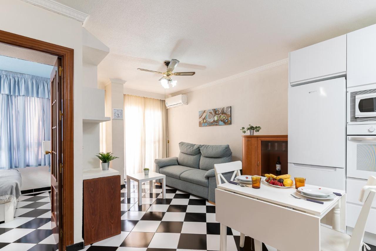 Blonzu Guinea Apartment Benalmadena Ngoại thất bức ảnh
